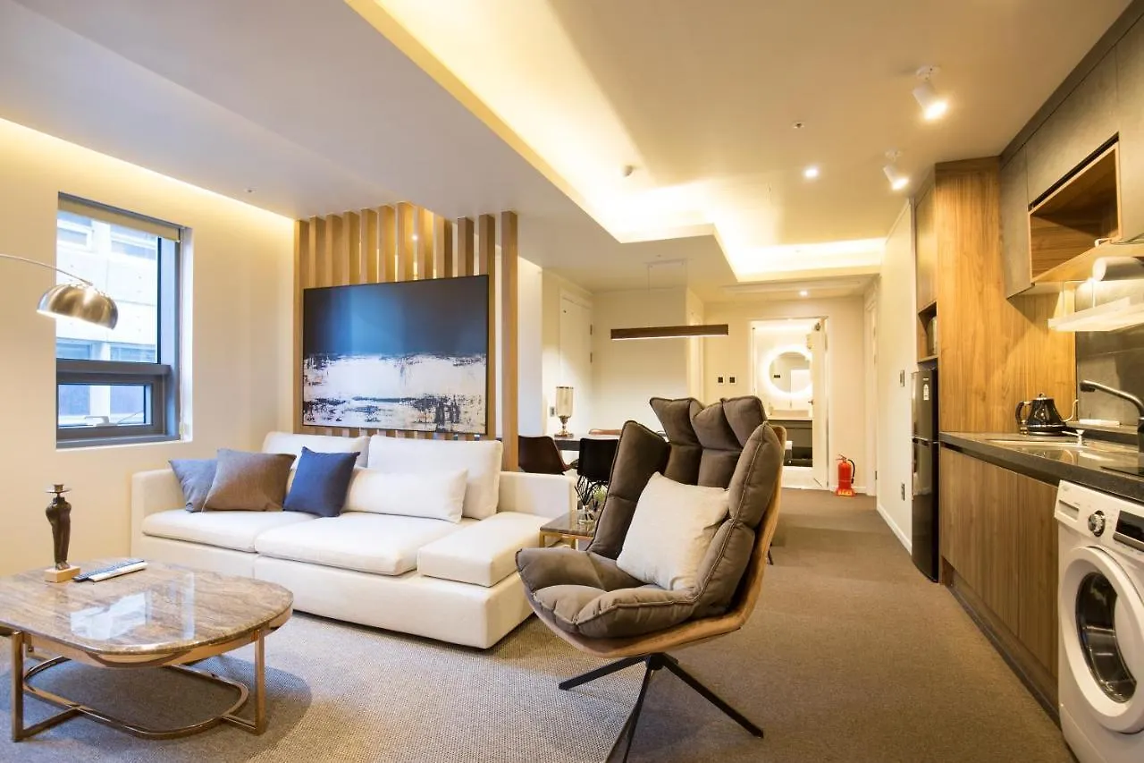 Uh Suite The Jongno Seoul 2*,  South Korea