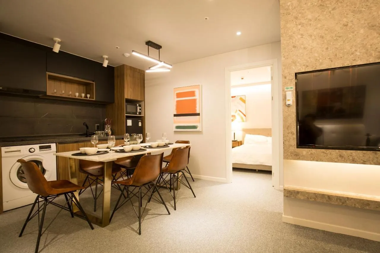 Uh Suite The Jongno Seoul South Korea